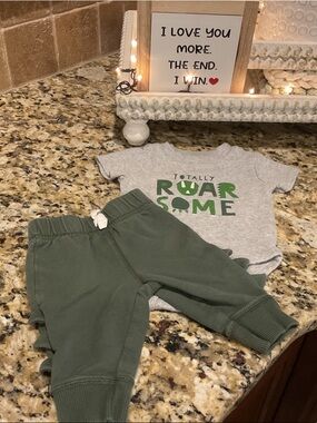 3M Carters Kids Olive Green dinosaur Jogger Bottoms and onesie set